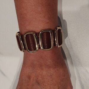 King Star Wrap Bracelet - Red Leather - Gold Tone Hardware - Adjustable snaps